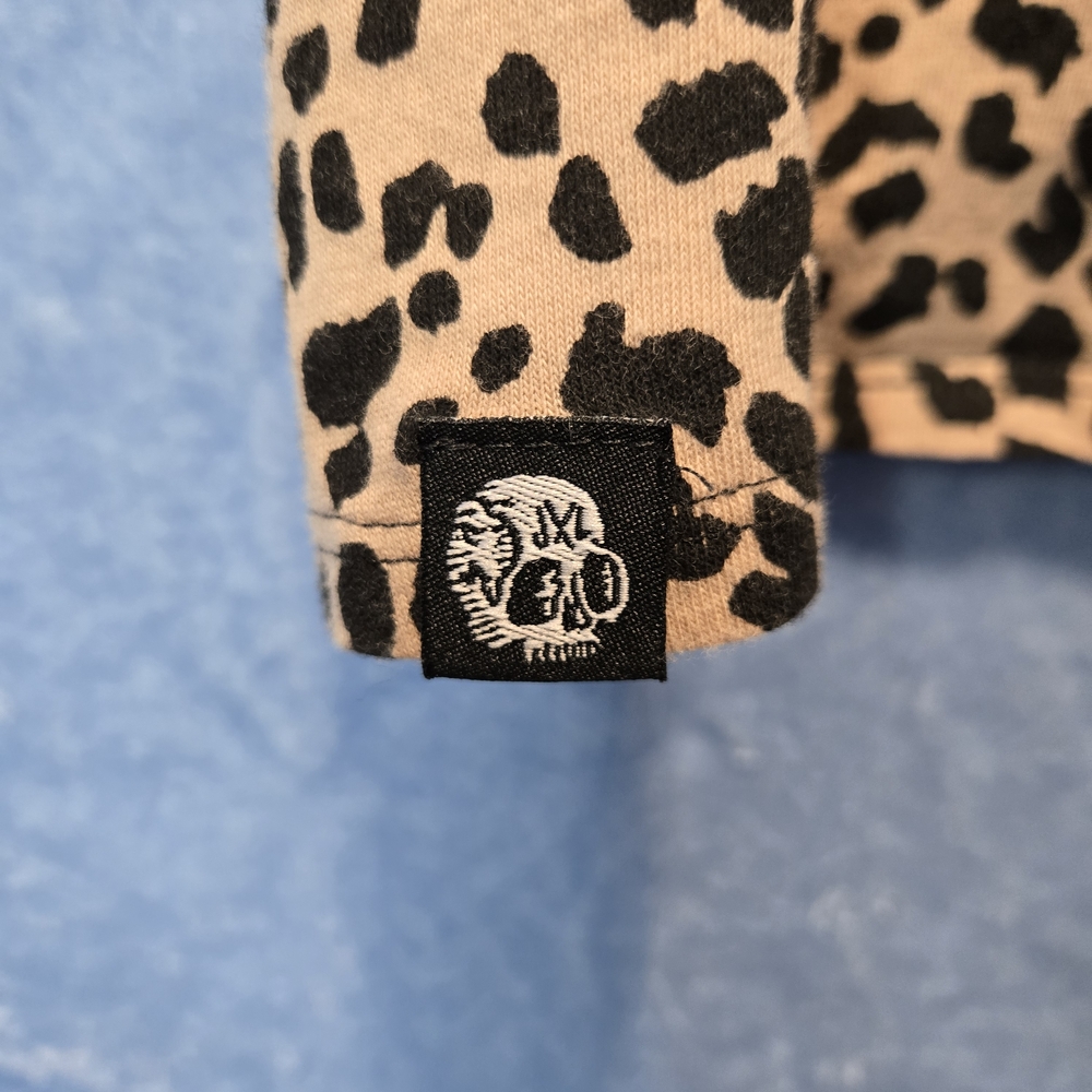 Leopard Print Women's Top with Black Accents - Picture 4 of 6